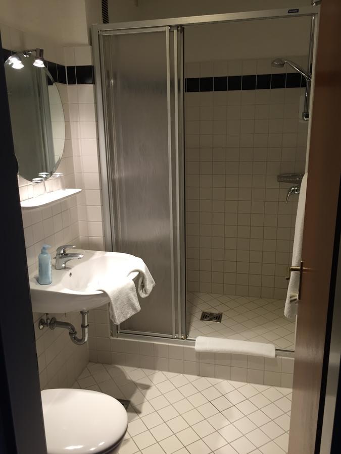 Hotel Suederelbe ฮัมบูร์ก ภายนอก รูปภาพ