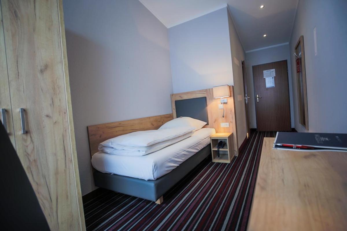 Hotel Suederelbe ฮัมบูร์ก ภายนอก รูปภาพ